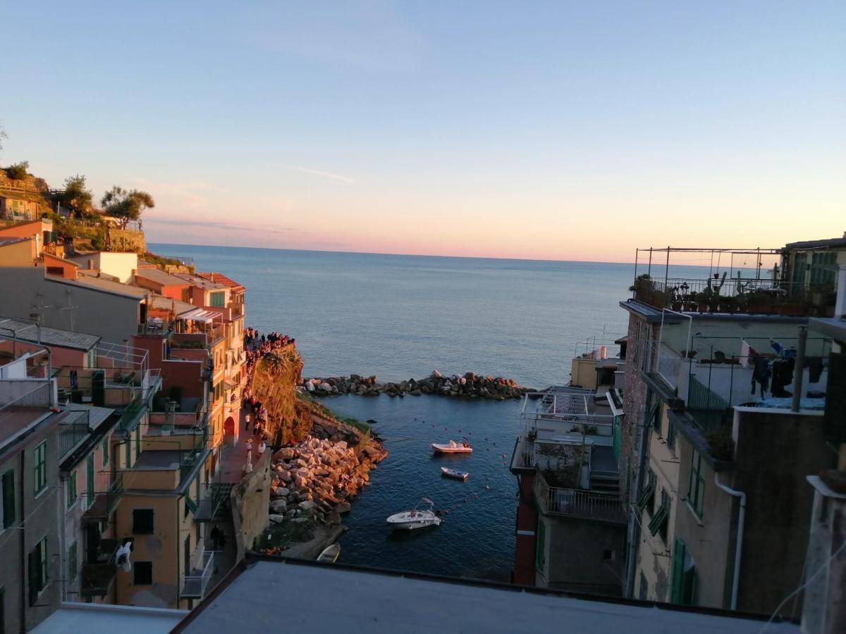 Hotel Meb Riomaggiore Esterno foto